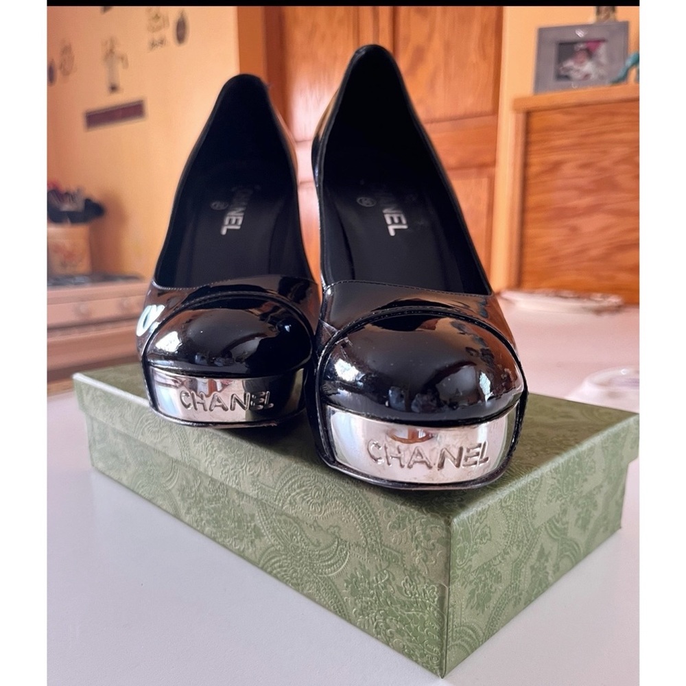 Chanel Chocolate Cap-toe Platform Patent Pumps size 41